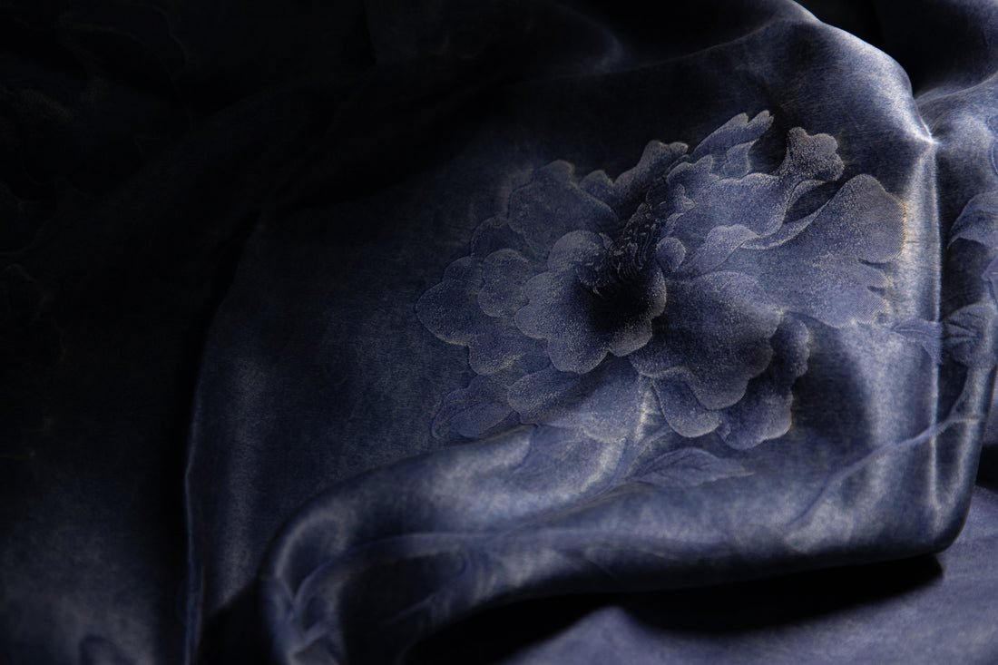 The 'Ice Silk' Fabric Trend: Is It Best for Summer?