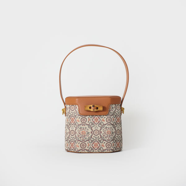 lucky bucket bag