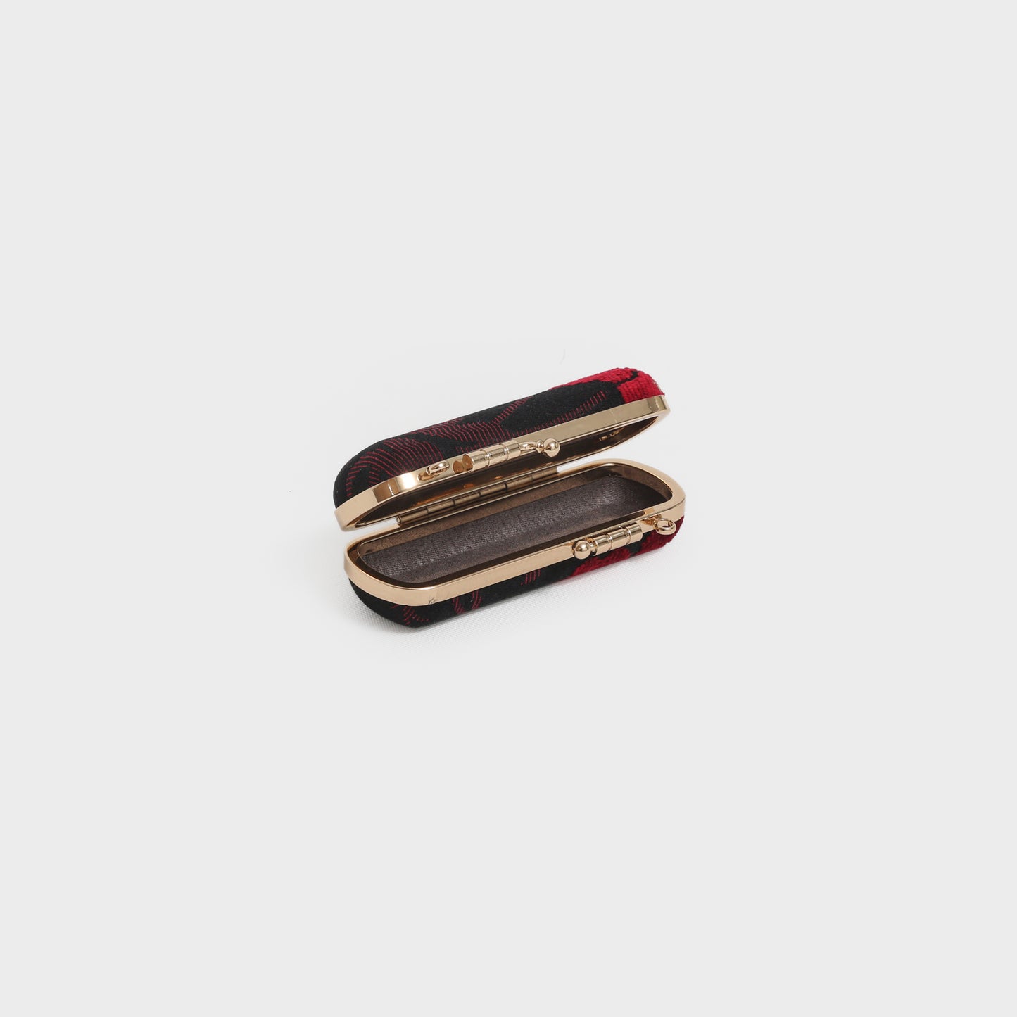 LipstickCase