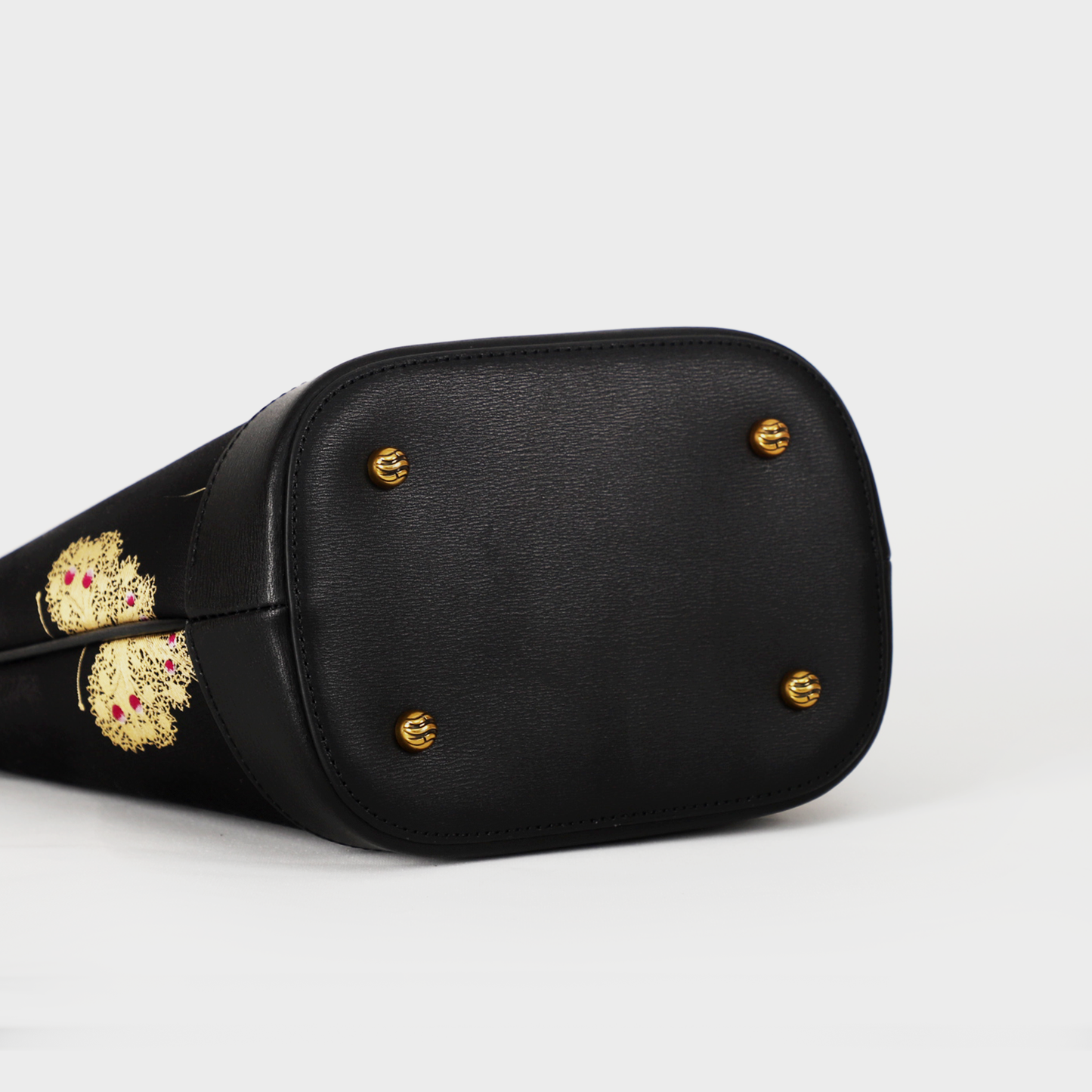 black-butter-fly-handbag
