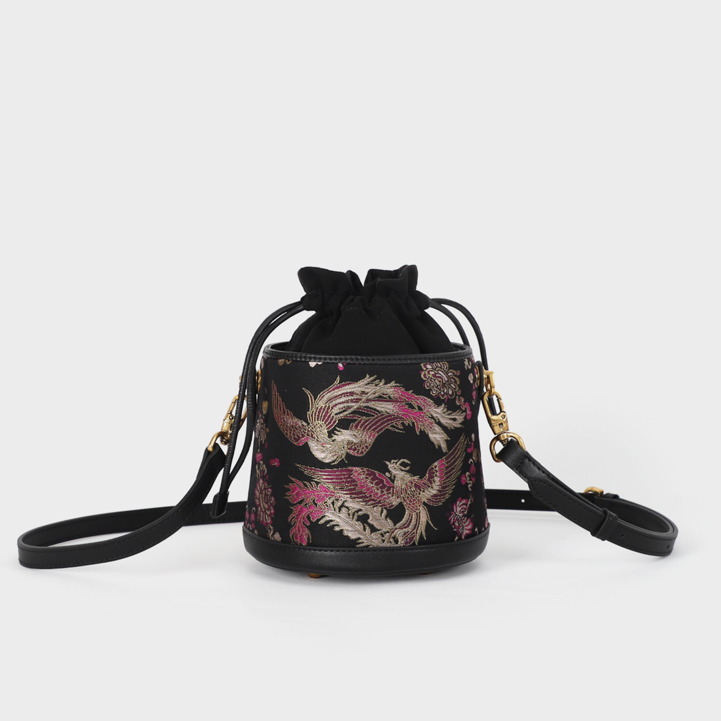 lucky-bag-cross-body