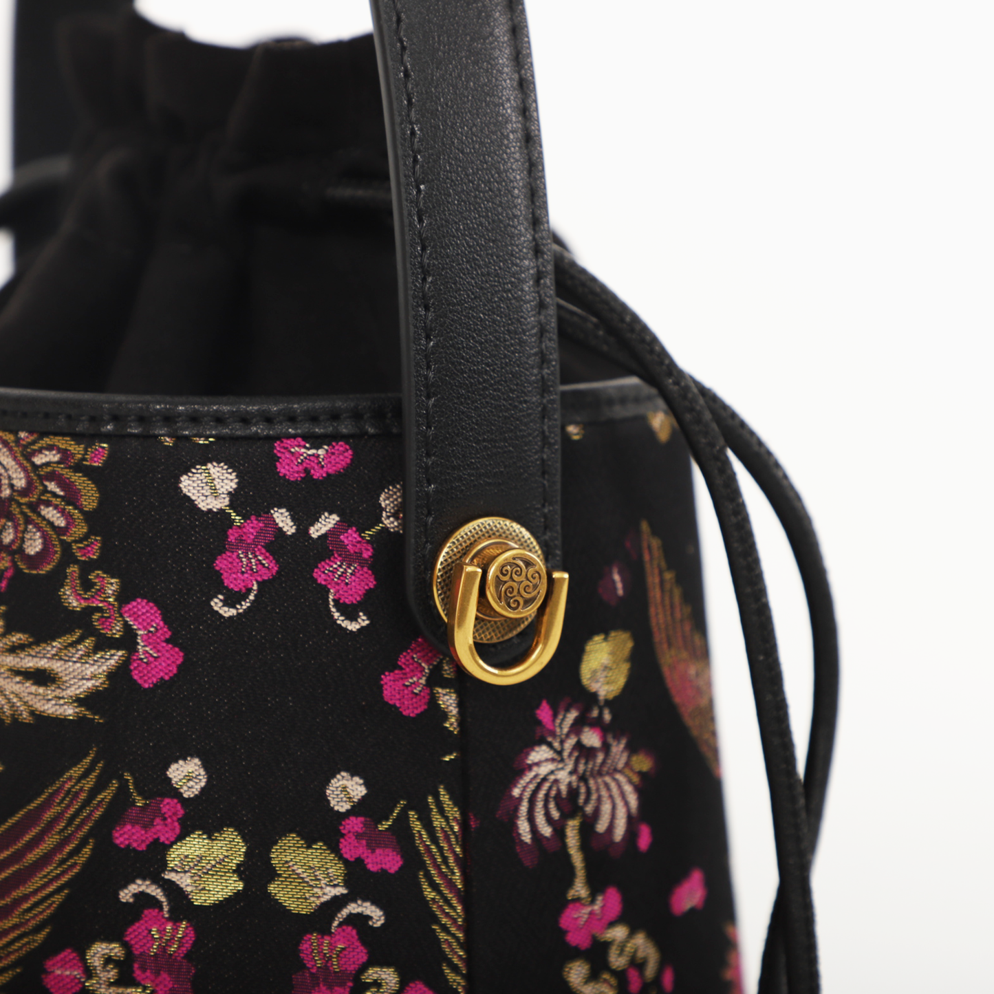 lucky-bag-cross-body