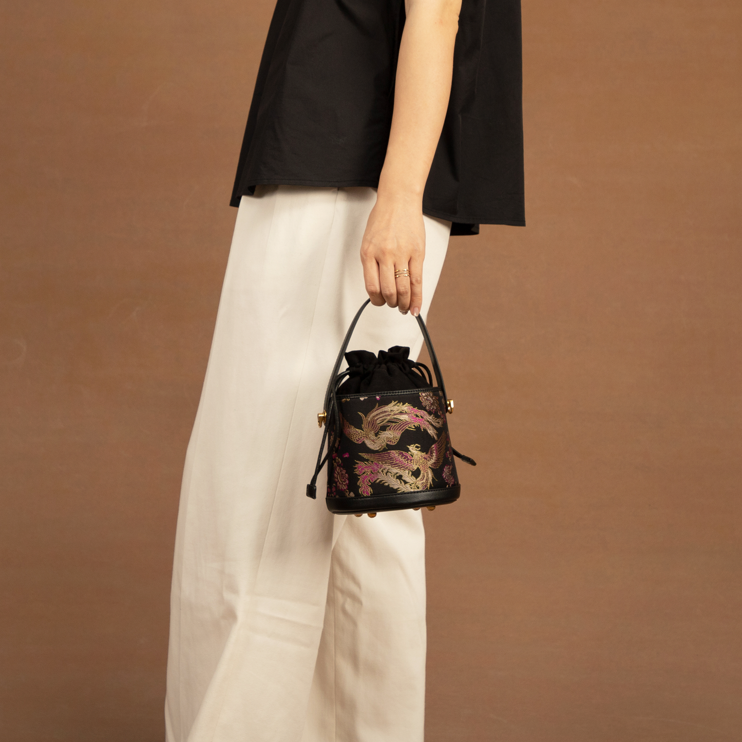 lucky-bag-cross-body