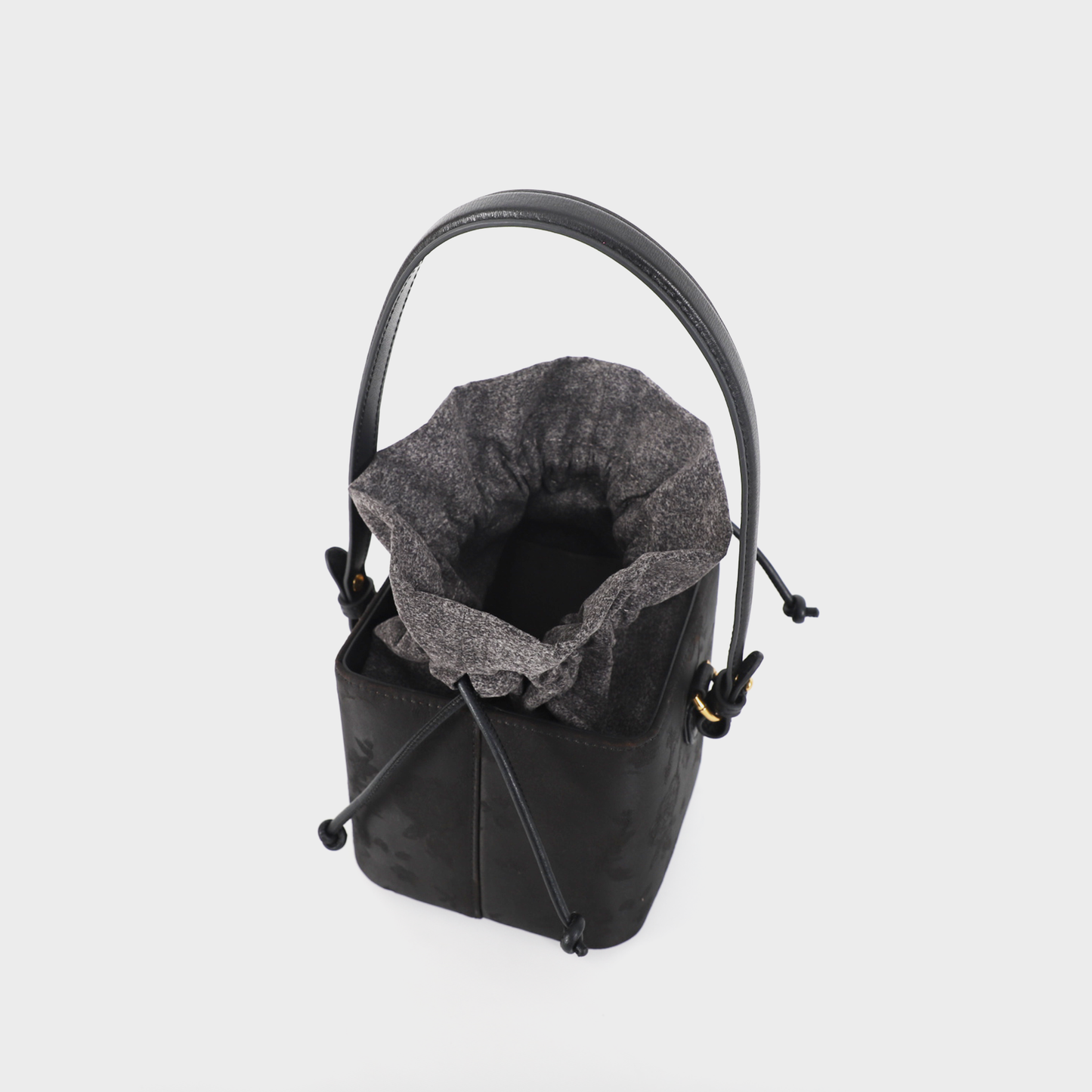 lucky-cross-body-bag