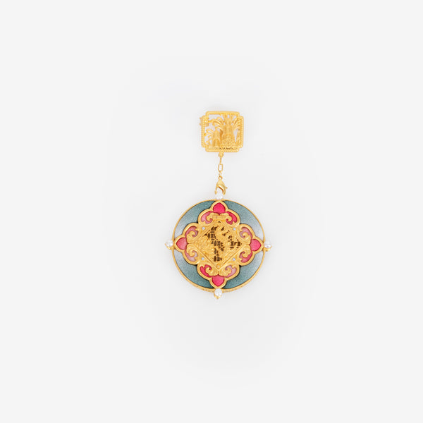 oriental brooch
