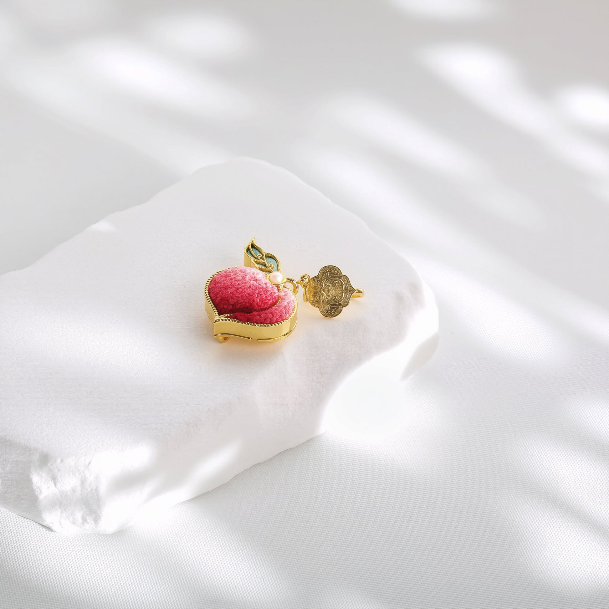 silk peach brooch