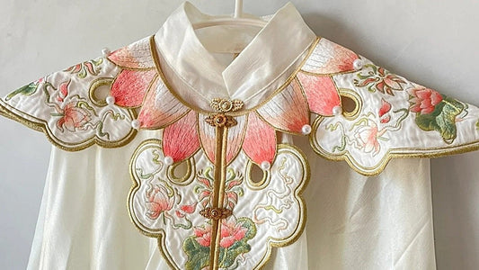 Cloud Collar: A Timeless Treasure of Chinese Traditional Attire