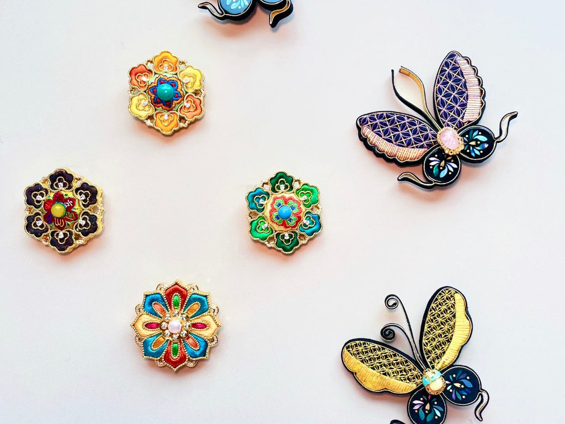 The Art of Chinese Knot Buttons: Where Fashion Meets Philosophy