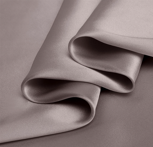 The 'Ice Silk' Fabric Trend: Is It Best for Summer?