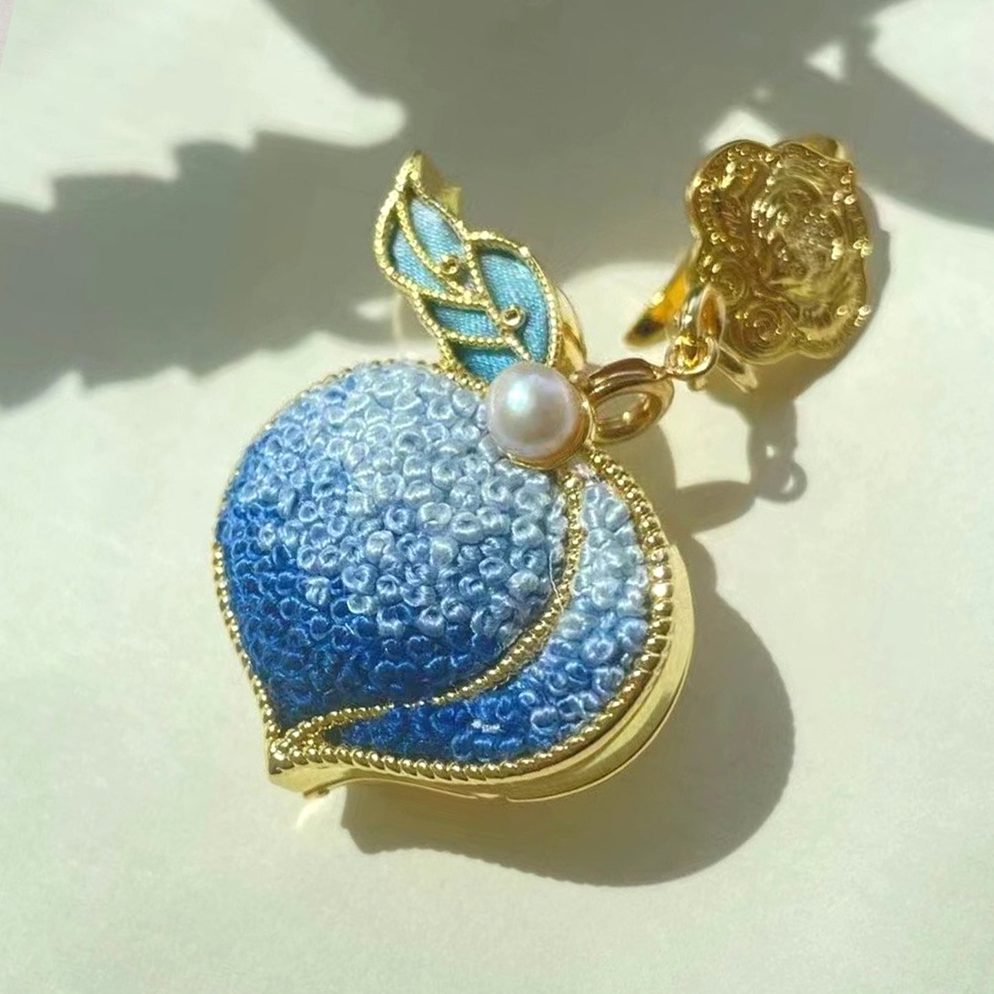 Blessing Peach-Blue