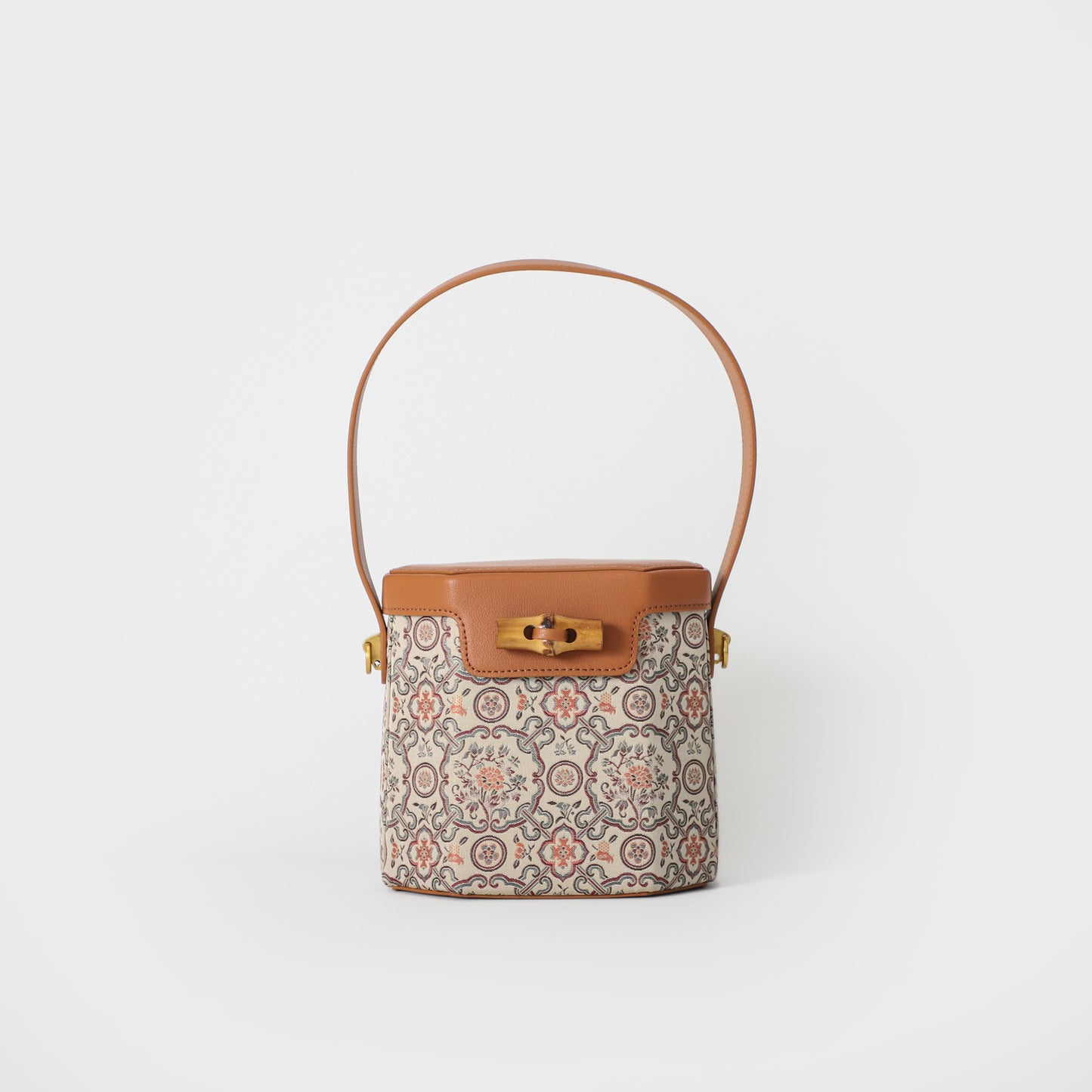 lucky bucket bag