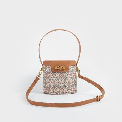 lucky bucket bag