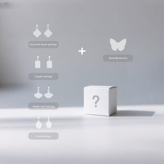 صندوق هدايا إكسسوارات غامضة | مفاجأة أنيقة بانتظارك