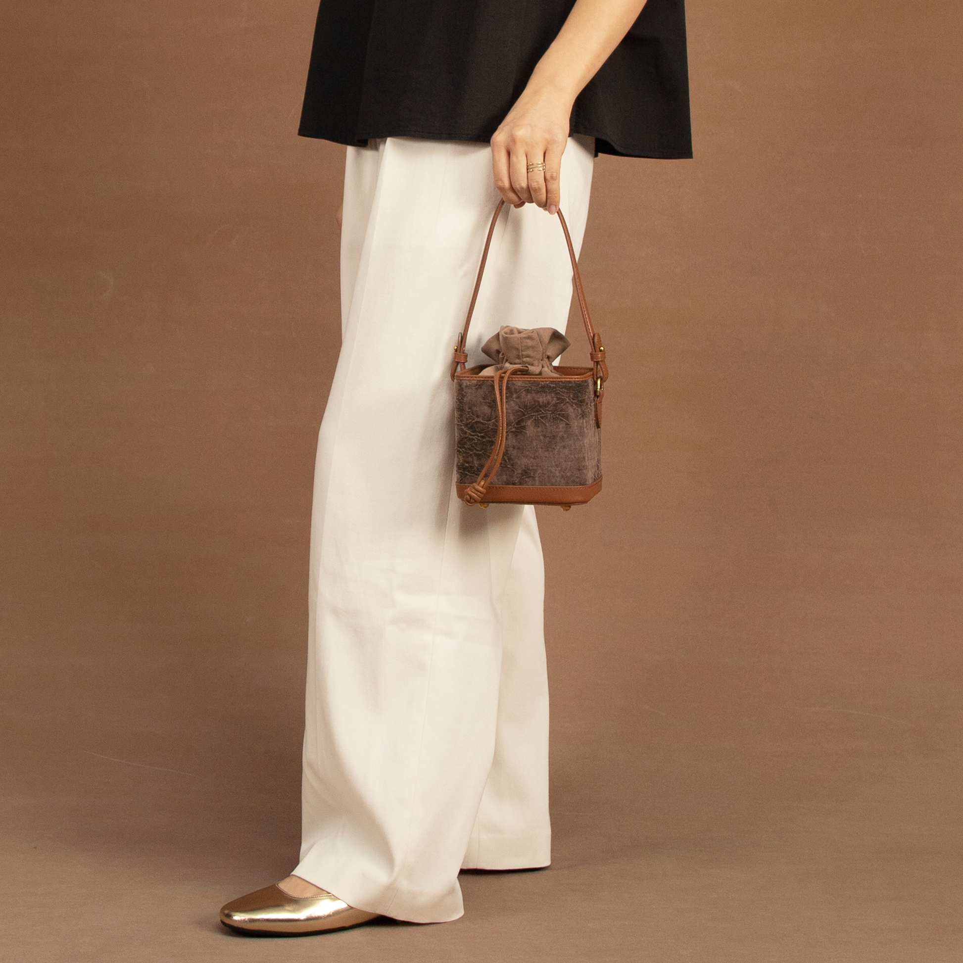 lucky-crossbody-bag