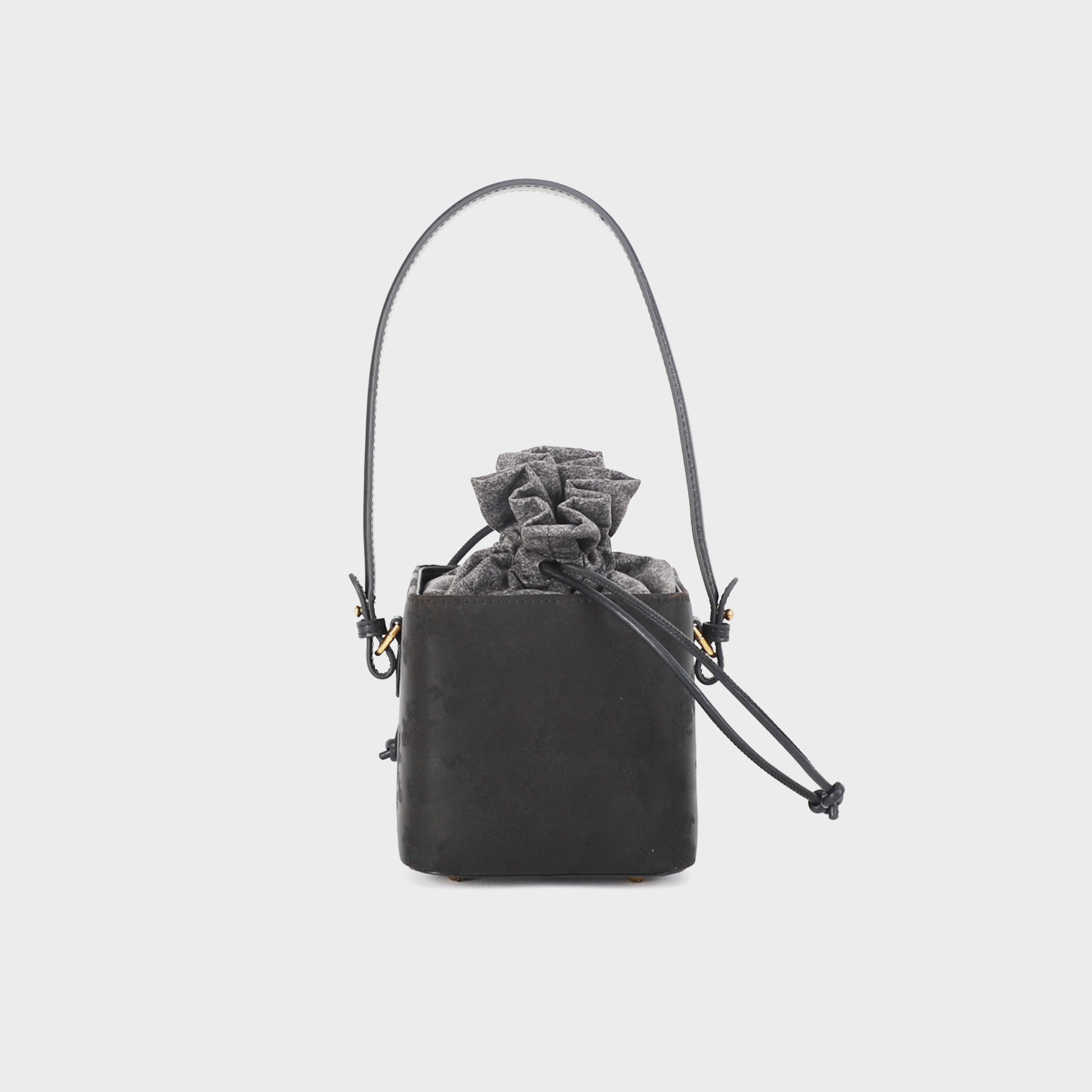 lucky-cross-body-bag